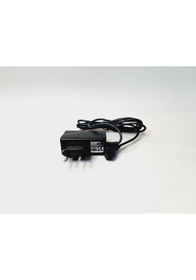 Sony Qn-3ac1 Seyahat Şarj Cihazı 5v 500mah Siyah