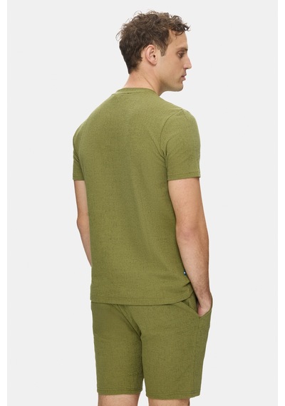 Taylor Haki Bisiklet Yaka Krinkıl Hafif Kumaş Metal Logolu Standard Fit Erkek Tshirt Haki