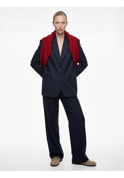 Koton Viskon Karışımlı Cep Detaylı Düğmeli Geniş Yaka Blazer Ceket Lacivert Çizgili 6sak50040uw 7s2 Koton Viskon Karışımlı Cep Detaylı Düğmeli Geniş Yaka Blazer Ceket Lacivert Çizgili 6sak50040uw 7s2