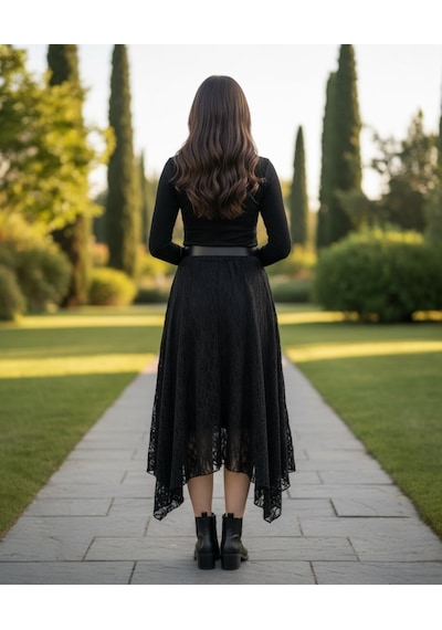 Intive Lingerie Intive Moda Ağır Güpür Dantelli Asimetrik Kesim Astarlı Kemerli M Siyah