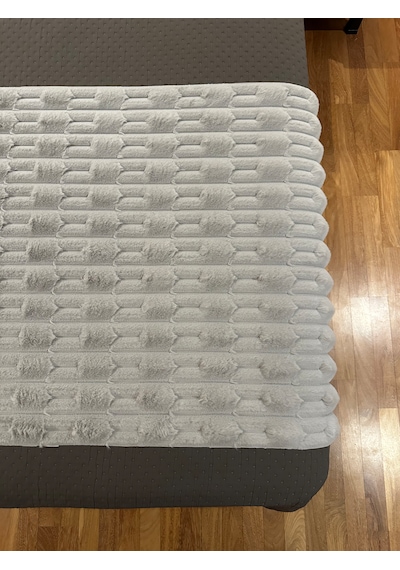 Modern Line Gri Peluş Yatak Ucu Runner