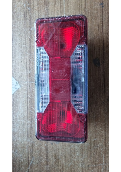Iveco 06 Sonrası Sağ Stop Mars 610735 69500026