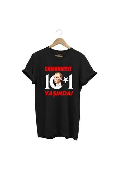 29 Ekim Cumhuriyet Bayramı Atatürk Ay Yıldız Baskılı Cumhuriyet 101 Yaşında Türkiye Tişört Siyah