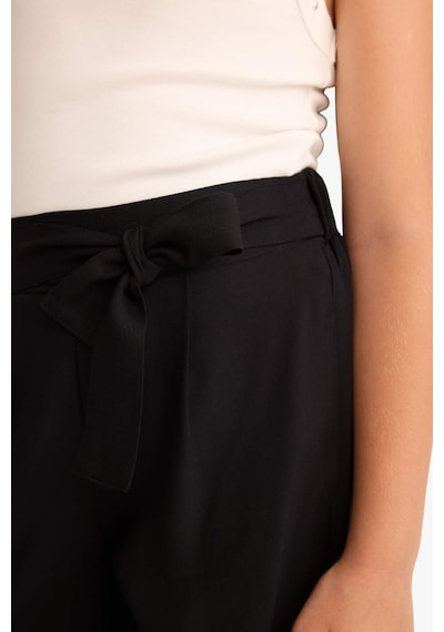 DeFacto Kız Çocuk Culotte Geniş Paça Viskon Kapri T3877A625SMBK27 Siyah