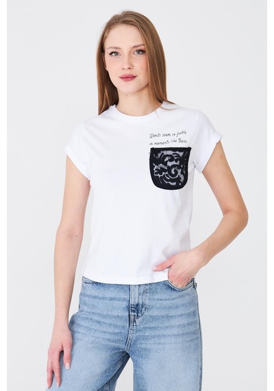 Sortie Collection Dantel Cepli Yazı Baskılı Katlama Kollu Tshirt Ekru Beyaz