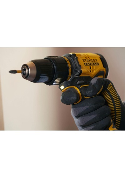 Stanley SBD710C2K-TR 18V Çift Akülü Kömürsüz Darbesiz Matkap 1.5AH V20
