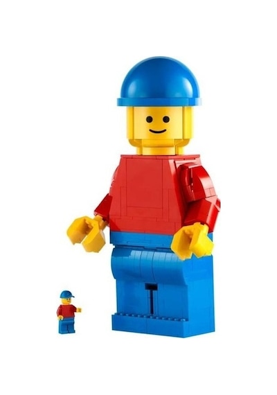 LEGO Iconıc 40649 Dev LEGO Minifigürü 654 Parça