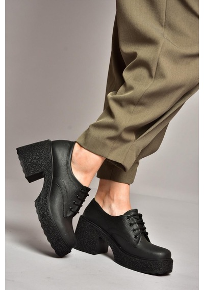 Fox Shoes T996154009 Siyah Kalın Topuklu Bağcıklı Kadın Ayakkabı Siyah