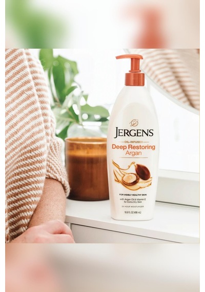 Jergens Argan Yağlı Onarıcı Vücut Losyonu 496ml