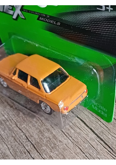 Bmw 2002 Ti Turuncu 1:64 Ölçek Mini Metal Araba Welly Nex