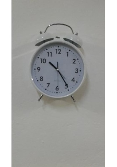 Masa Saati Metal Gövde Çap 22 Cm