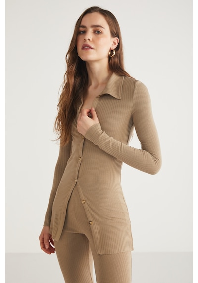 Ethıquet Suelan Kadın Slim Fit Dar Kesim Gömlek Yaka Düğme Detaylı Kaşkorse Bej Gömlek