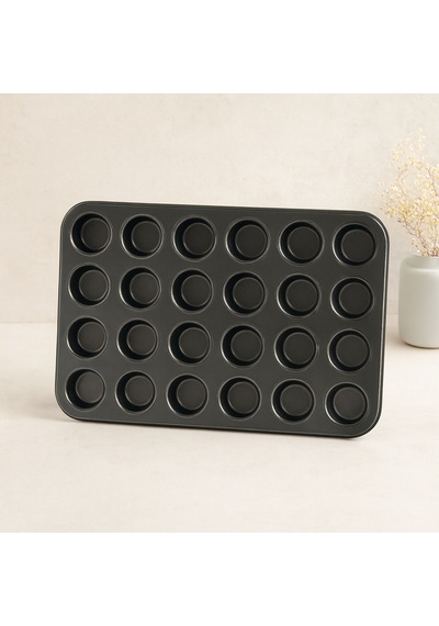 24 Gözlü Metal Muffin Kek Kalıbı Siyah Çr
