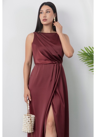 Kalopya Kare Yaka Beli Büzgülü Yırtmaçlı Elbise Yzc25y223 Bordo