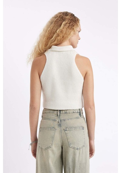 Defacto Coool Slim Fit Dar Kesim Düğmeli Triko Yelek	 D3584AX24HS Ekru