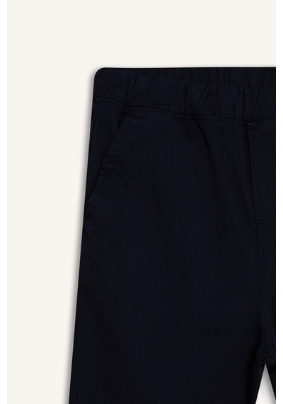 Defacto Erkek Çocuk Düz Paça Gabardin Okul Pantolonu T8850a625aunv253 Lacivert Defacto Erkek Çocuk Düz Paça Gabardin Okul Pantolonu T8850a625aunv253 Lacivert