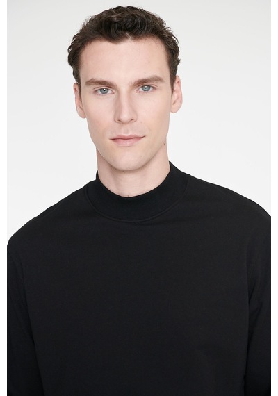 Ac&Co / Altınyıldız Classics Erkek Sıyah Pamuklu Standart Fit Normal Kesim Yarım Balıkçı Yaka Sweatshirt Siyah