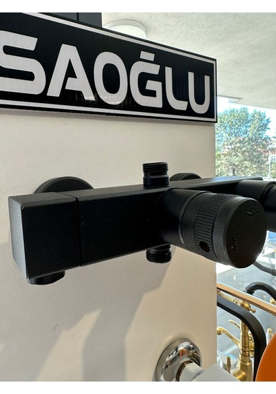 İsaoğlu Yapı Siyah Duş Seti Mat Siyah Duş Sistemi Alt Armatür Dahil Set Tepe Yağmurlama 360 Derece Hareketli Duş Siyah