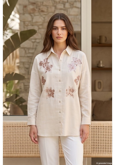 Lale Butik Önü Nakış İşlemeli Pul Detaylı Gömlek 17033 Bej01