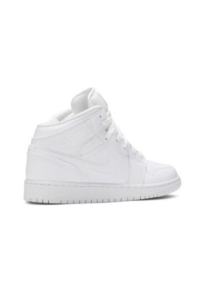 Nike Triple White Basketbol Ayakkabısı Beyaz