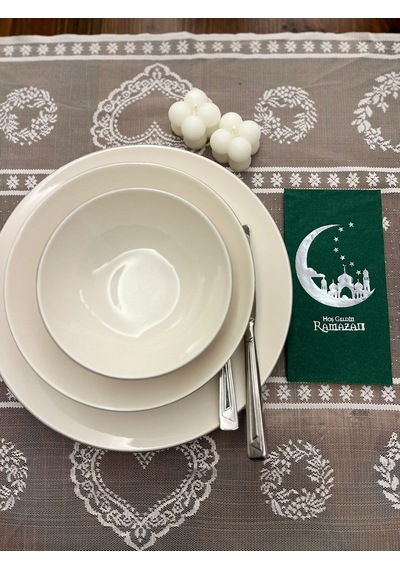 Gümüş Yaldızlı Yeşil Hoşgeldin Ramazan Yeni Ay Desenli Garson Peçete 16 Lı