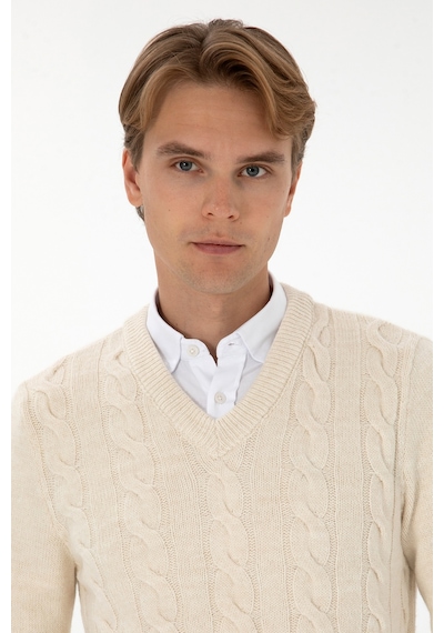 U.S. Polo Assn. Erkek Regular Fit V Yaka Krem Kazak 50308337-VR256