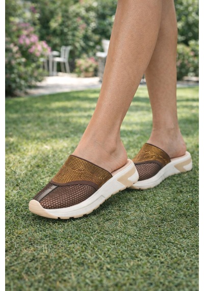Kadın Günlük Rahat Slip-on Spor Terlik Kahverengi