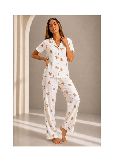 Fit Women Kadın Kısa Kol Rahat Kalıp Şık Kırık Beyaz Pijama Takımı Fit Women Kadın Kısa Kol Rahat Kalıp Şık Kırık Beyaz Pijama Takımı