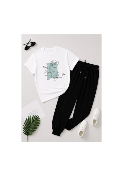 Herkesemoda Soft Çiçek Desen Baskı Detaylı T-shirt Eşofman Takımı Beyaz