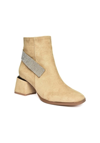 Fox Shoes R241442202 Ten Süet Taş Aksesuarlı Kalın Topuklu Kadın Bot Ten