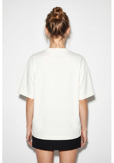 Shade Kadın Nakışlı Yazı İşlemeli Kayık Yaka T-shirt 60382604 - Krem