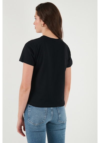 Lela Pamuklu Slim Fit Bisiklet Yaka Minimal Işleme Detaylı Bayan T Shirt 5866398 Siyah