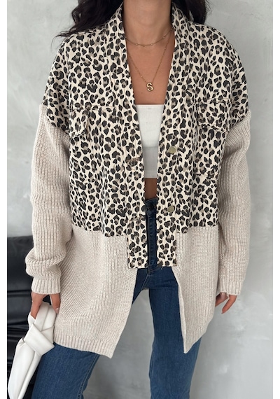 Femelle Kadın Haki Leopar Desen Standart Beden Triko Detaylı Tasarım Oversize Kot Ceket Açık Haki Femelle Kadın Haki Leopar Desen Standart Beden Triko Detaylı Tasarım Oversize Kot Ceket Açık Haki