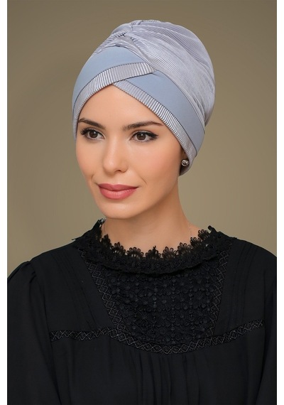 Hürrem Bone Gri Pratik Hazır Geçmeli Tesettür Bone Fukuro Piliseli Tek Bantlı Gri Hürrem Bone Gri Pratik Hazır Geçmeli Tesettür Bone Fukuro Piliseli Tek Bantlı Gri
