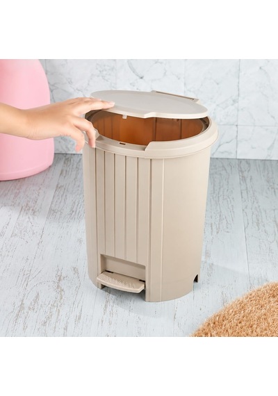Bas Aç Mekanizmalı Pedallı Çöp Kovası, Banyo Ve Mutfak İçin Çok Amaçlı Plastik Çöp Kutusu, Renk Varyasyonlu Pratik Ev Tipi Atık Kovası Gri Çok Renkli