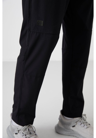 Tommy Life Siyah Polyester İnce Yumuşak Comfort Fit Erkek Eşofman Alt - 82120 Siyah Tommy Life Siyah Polyester İnce Yumuşak Comfort Fit Erkek Eşofman Alt - 82120 Siyah