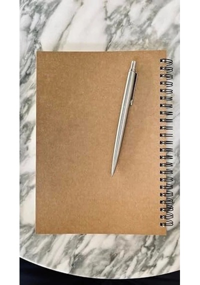 Kraft Kapaklı Spiralli Notebook, A5 Boyut, 100 Sayfa Kareli Açık Gri