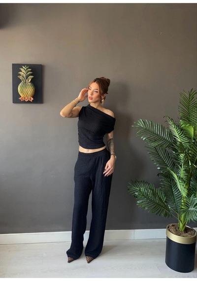Kadın Waffle Kumaş Kayık Yaka Crop Bluz Pantolon Takım Rahat Şık Yazlık 2 Li Takım Siyah