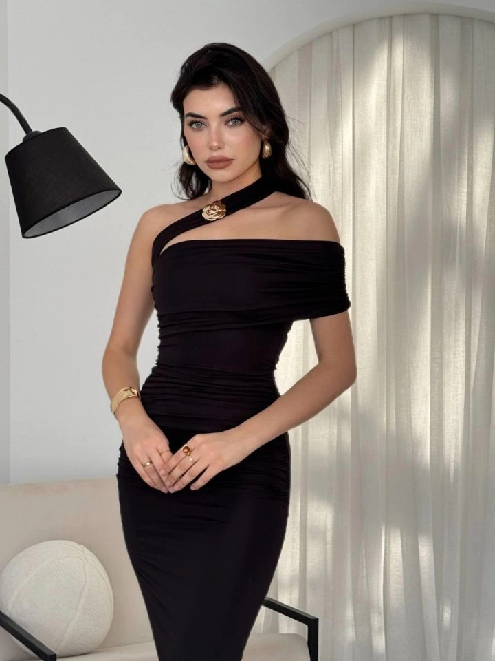 Buğrahayalin Reta Çapraz Omuz Elbise Siyah