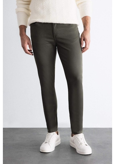 Defacto Chino Kanvas Pantolon Slim Fit Dar Kesim Pamuklu Esnek Dar Paça C9441AX24AUKH444 Haki Defacto Chino Kanvas Pantolon Slim Fit Dar Kesim Pamuklu Esnek Dar Paça C9441AX24AUKH444 Haki