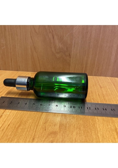 50ml Yeşil Cam Damlalıklı Şişe , Gümüş Metal Kapak , 50 Cc Yeşil