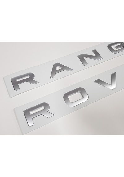 Range Rover Vogue Kaput Yazısı