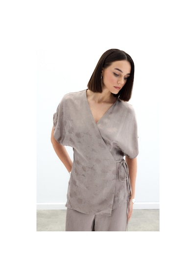Sateen Bağlamalı Jakarlı Saten Bluz - Vizon-136029 Vizon