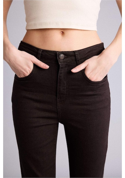 Defacto Crop Flare Fit Yüksek Bel Bilek Boy Jean Pantolon G6542ax25cwnm92 -nm92