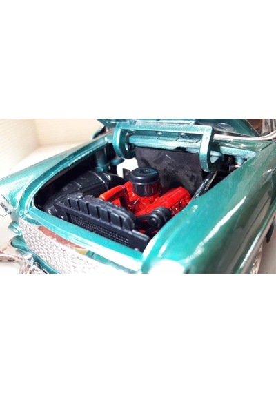 Motormax 1955 Chevrolet Bel Air Nomad 1/24 Yeşil Model Araba