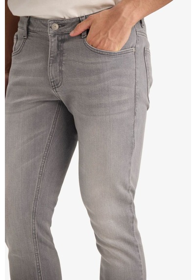 Defacto Pedro Slim Fit Dar Kalıp Normal Bel Dar Paça Cepli Jean Pantolon D0027AX24AU Gri