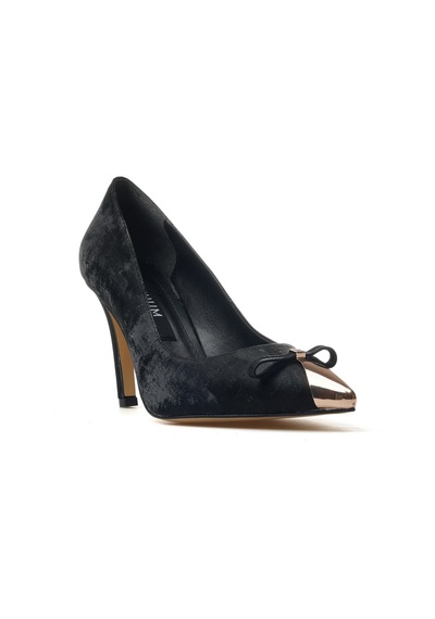 Kuum Kadın İnce Topuklu Ayakkabı 25y K14525881 Z Siyah Saten Sıyah Saten