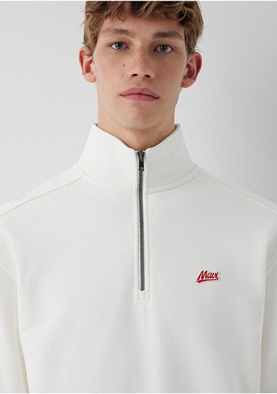 Mavi Patch Nakışlı Yarı Fermuarlı Ekru Sweatshirt 10613 Krem