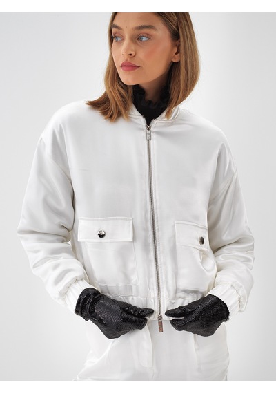 Xint Beyaz İpeksi Saten Oversize Ceket 290503
