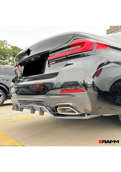 Bmw G30 Serisi - G30 Lcı M Sport Difüzör Parlak Karbon